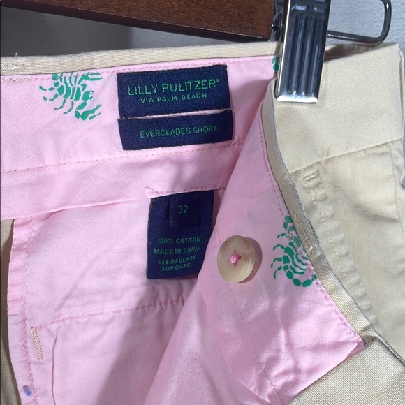 Lilly Pulitzer Everglades Shorts in Tan and Pink - Picture 4 of 4